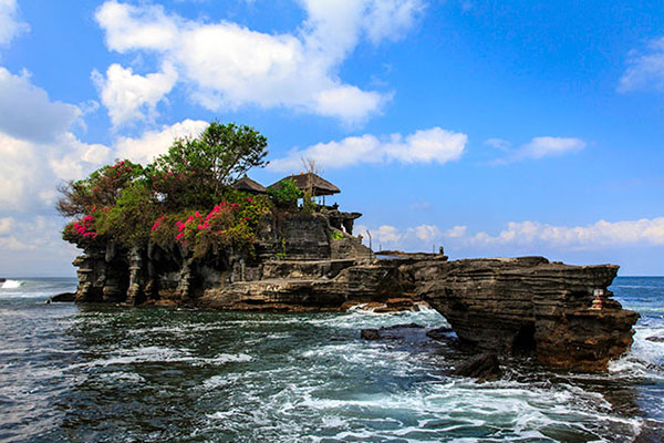 Wisata Terdekat Shunda Hotel Bali
